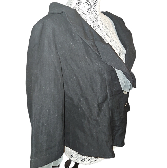 Pour Toi Asymmetrical Jacket - Picture 2 of 10